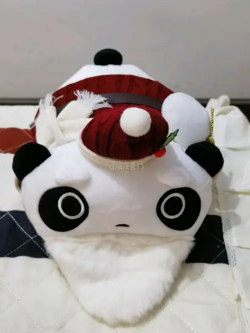 超级无敌大梦情就这样水灵灵在挖煤姬买到了，不知道用什么语言表达我的欢喜，真的很喜欢挖煤姬这个软件，能让买到很多特别稀有的玩偶！！