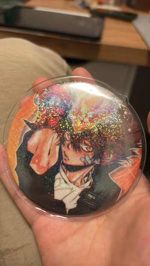 太美啦☺️，回家自己做了除锈。简直不要太帅啦，谢谢老师好价出物。最近又收到啦耳机兔，原画二代，旧天野明和惊讶兔。期待速速到货