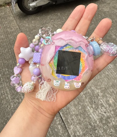 欢乐园改壳 阳光下变色 很好看 彩虹? 太美了 游映壳很不错美美美差点要交税刚好50以内不用交 很好看
