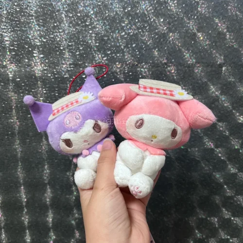 这两只是全新的三丽鸥，还带吊牌非常惊喜，做工也很好。就是脸需要挑一挑，当时很多家卖但是能看出来做工上的区别，有些脸真的不饱满。