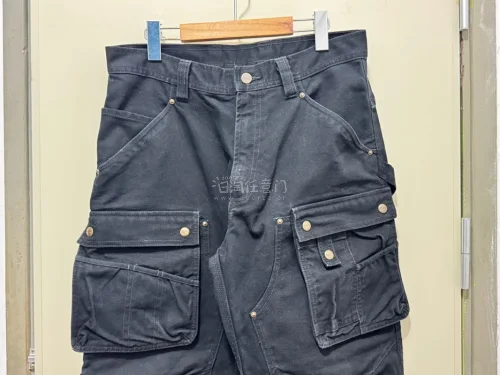 非常好?值得等待，物流也比较快
上身非常合适舒服
非常百搭，是正品
以后有合适的再来
期待下次合作，