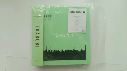第一次用雅虎拍卖，以非常不错的价格拿下yoasobi的the book2。煤炉依然好用，淘到了yui的精选集，物美价廉