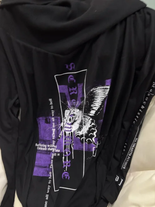 这次在mercari入手的SEXPOT卡托上衣体验格外出色，卖家打包十分细致，衣物全程妥善防护，收到时品相完好无污渍磨损。面料版型和商品描述完全一致，经典格纹设计很有日系甜酷风格，上身版型显瘦适配多种穿搭，转运物流时效稳定，整个购物流程顺畅省心，后续也会继续关注该品...
