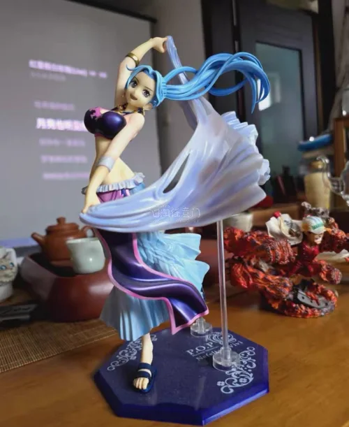 分享阿拉巴斯坦篇章出现的早期薇薇，动作非常生动，作为pop回忆系列的作品，真的值得推荐购买，挖煤机现在的物流也很快，价格也很好，可以收到心仪的手办真开心！