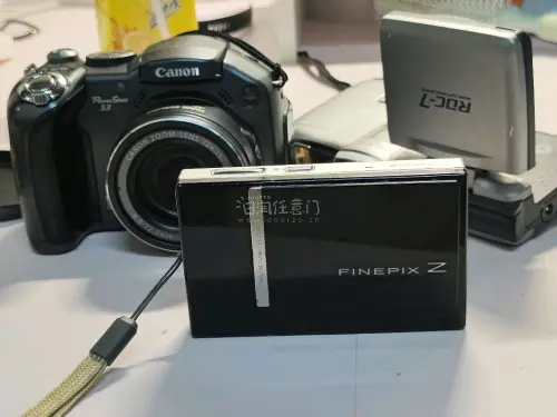 三台一起走海运运了回来，耗时二十多天，包装盒很厚实，下单方便优惠多，物流选择多，买便宜好机就用挖煤姬。