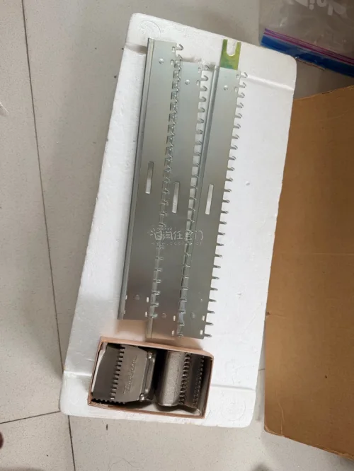 我要夸挖煤姬10,000遍，包装的非常得好，给我打包了很多气泡膜，到货一点都没有破损，运输也算快的，因为选择了海运差不多20天左右就到了，交完税第二天就收到了，超级好评