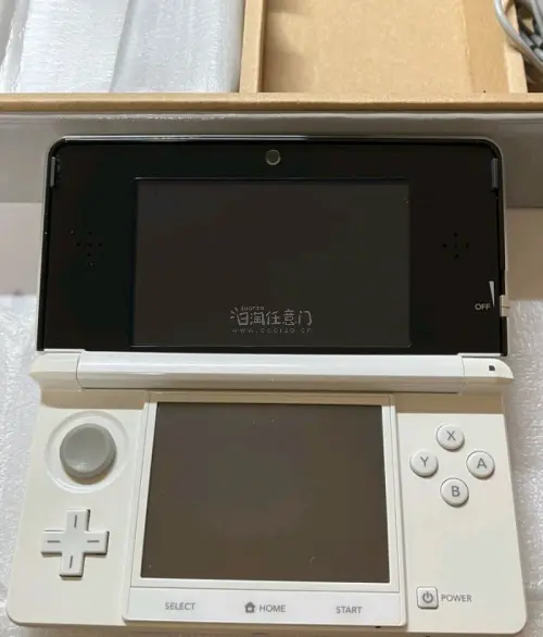 非常棒的日淘体验，淘到了成色不错并且带箱说的3ds，虽然海运的速度比较慢但到手后还是令人激动。挖煤姬的打包还是一如既往的令人感到安心，打包的非常严实，机器无磕碰安全的到家了。