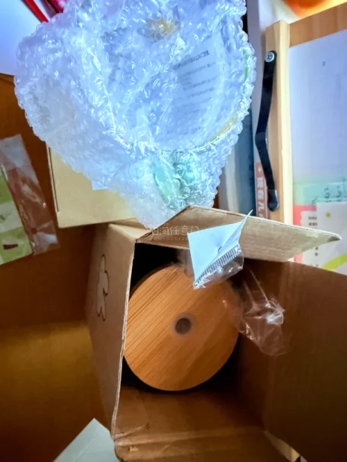 从购物到送达耗时非常的短，然后挖煤姬包装特别的好，令人安心，当时买这两个玻璃杯特别担心会碎掉，但是送达的时候发现包装超级好，一定要保留原箱➕加固，就连杯子里的玻璃吸罐都完好无损，太棒了，超级满意的购物体验♪(๑ᴖ◡ᴖ๑)♪