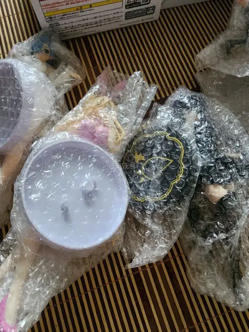 无限安利挖煤姬！日淘操作便捷高效，找中古手办超方便。新入的轻音少女，邦邦，和兔耳朵少女手办实物绝美，细节做工无可挑剔。仓库包装扎实厚实，全方位防护不怕运输损伤，竹蜻蜓专线物流超快，没多久就顺利收货。不管是界面功能还是物流打包都无可挑剔，已经锁死这款APP，后续淘谷只...
