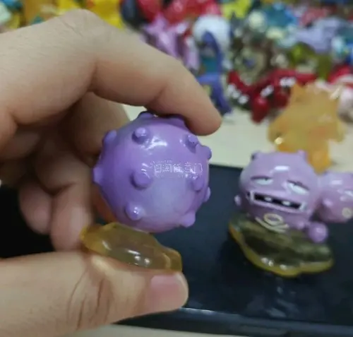 这次依旧是淘了很多宝可梦mc 最喜欢的就是瓦斯弹和双弹瓦斯，这组进化组从小就很喜欢，如今为童年买单，非常超值，任意门购物体验超棒