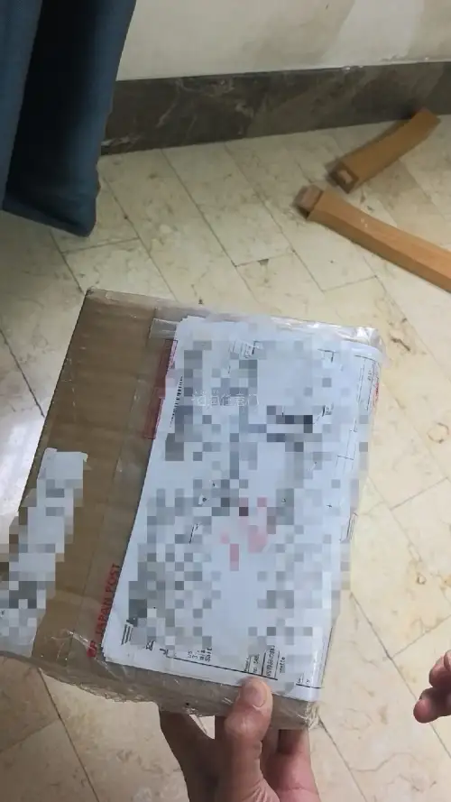第一次用挖煤姬日淘，体验感很不错，购买界面可以直接翻译，主要是淘到不错的东西，看起来很新，打理一下应该不错。走的ems内加固，包装很好，物流实时更新也很快。