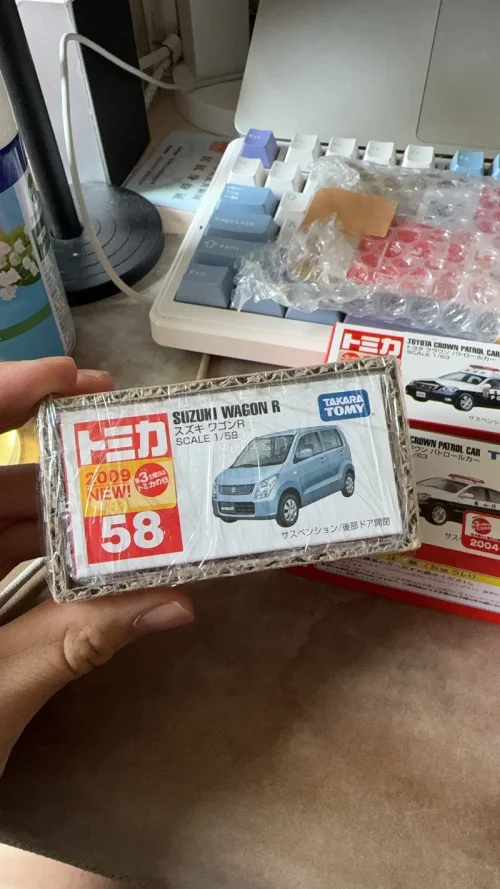 挖煤姬淘多美卡超省心，煤炉限定小车货源全，代拍秒切，合单省运费。打包气泡裹严实，车盒无压损，物流轨迹清晰，品相和描述一致，收藏党日淘首选！