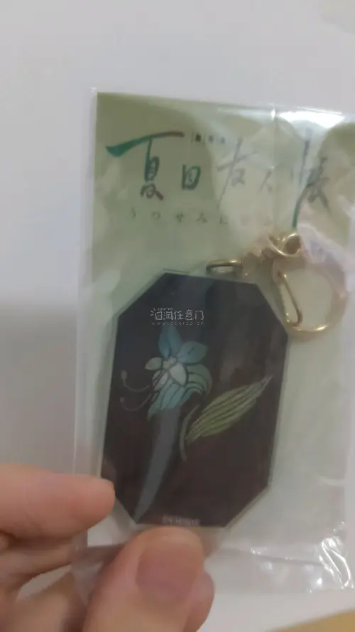 自从下了挖煤姬，一直切，合箱很方便，没有太多审核流程。买到了好多夏目友人帐的早期谷，每一款都好可爱。切绘系列很有设计感。