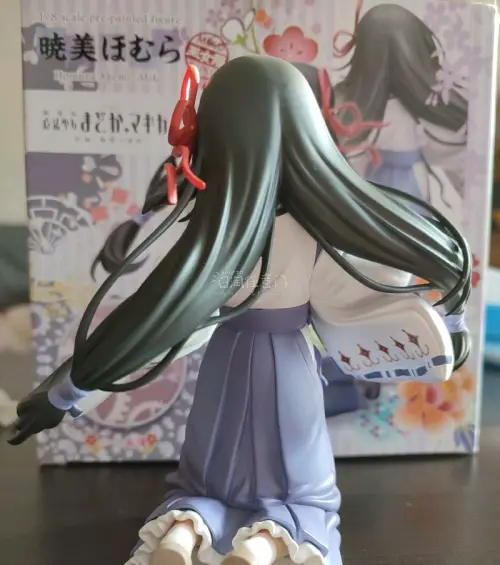 这次购买了魔法少女小圆的晓美焰很萌很好看 而且包装挺好的没有损坏 这次用的竹蜻蜓路线 运费便宜时效快 比较方便而且不用自己申报省时省力