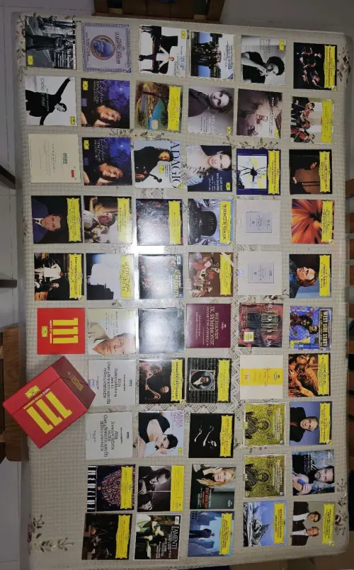 品相很好，快递也快。此套盒音质很好，收录了dg很多经典唱片。挖煤使用也很方便，还有优惠券使用。非常推荐