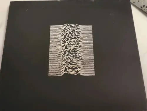 本月挖煤姬海淘的专辑到了，这次走的EMS的路线，这次的审核和运输都很快，升级后购物的体验也好了不少，不错的一次海淘体验，期待下一个月的购物体验