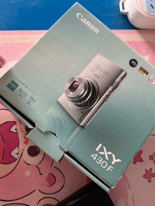 很喜欢挖煤姬买的相机 爱了爱了 物美价廉，让我在国内都可以海淘，太喜欢了，会一直坚持使用挖煤姬的，祝挖煤姬越来越好