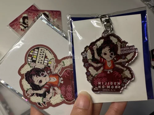 体验超满意！搜索商品很方便，能精准找到想要的谷子，打包防护到位，物流时效稳定，包装干净整洁，谷子品相和描述完全一致，挑选、添加商品卡操作简单易懂，活动积分规则也很划算，以后还会继续用这个平台，吃谷人狂喜！