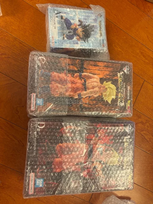 龙珠一番赏到货 The Chronicle of Goku 悟空编年史篇中的三个悟空手办 小悟空 初超悟空 超二悟空 都是必入款