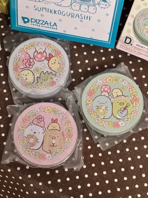 这次切了很多一番赏的东西，里面的餐具超级可爱的，挖煤姬打包得非常好，易碎品也安全收到了，会继续使用挖煤姬的