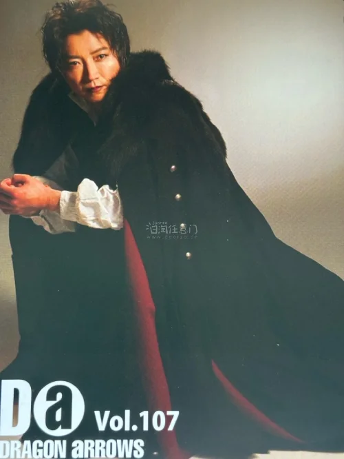 补了一波没有的会报，不得不说真的保存的很好，发来的快递也是四角尖尖的，里面也塞的满满的，完全强迫症狂喜，积分用起来一点儿也不心疼运费了！！