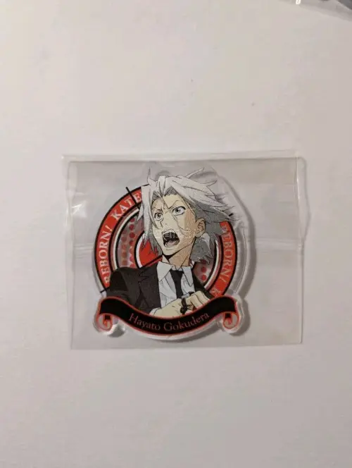 到货很快包装也很好！用挖煤姬买了抽赏，代抽的老师手气很好很喜欢，立牌和吧唧都很可爱！打包也很好发货也好快的！！！