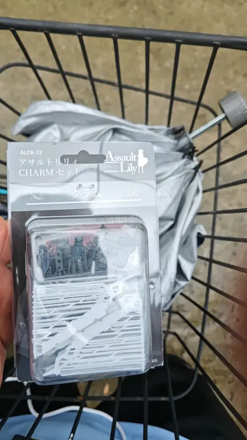 确实是自由买的，我决定了，不是煤炉的其他网站也能够给我帮忙自由买到，这点就很舒服，并且包装也非常的好，起码够严实，之后还会买