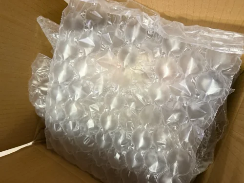 目前收到的都是挖煤姬主蜻蜓的快递都是没有问题的，但是我还有几个海运的太慢了，竹蜻蜓又便宜又快，相比之下希望能开通更多的线路可以发更多种类的东西便宜一点。