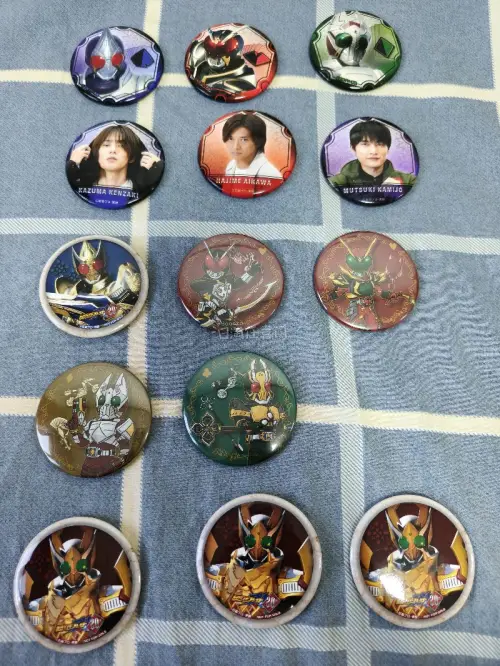 作为假面骑士粉丝，这款海淘平台彻底解决了我收日版周边的难题。网站全中文界面，不用懂日语也能轻松代拍，很多国内绝迹的谷子也可以买到，价格远比代购划算。
下单后日本当地竞拍效率很高，入库会仔细检查品相，还主动套上保护袋，合箱加固做得十分到位，厚厚的气泡把谷子包裹严实，漂...