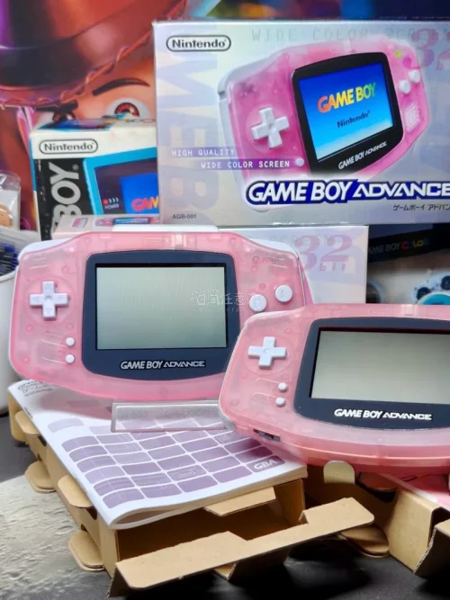 这次在煤炉淘到的Game Boy Advance成色超出预期，整机外壳磨损很少，按键回弹清脆无失灵，屏幕显示均匀没有老化发黄。转运打包严实，主机、配件齐全无磕碰，怀旧玩家入手很值，商家沟通耐心，整体海淘流程顺畅省心，复古掌机爱好者可以放心冲！