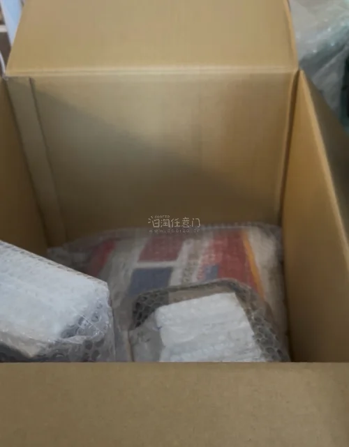 一直以来都使用的是海运，选了包装服务不仅会每个包裹都包一层泡泡纸，还会在空隙填上大的气泡柱，不用担心物品受损伤的问题！