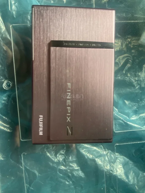 物流很快，每次发货不用等很久，算下来很方便划算，到手就可以使用，包装完好无缺没有磕碰，箱子到了还是很完美的