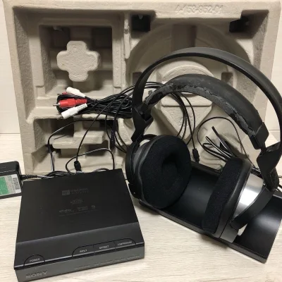 复古手提收录机+索尼耳机套装