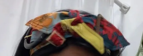 没事就上来等签签到。看看有没合适的。真的是很开心淘到了自己很喜欢的宝贝，很漂亮的，配色很好看，开心。