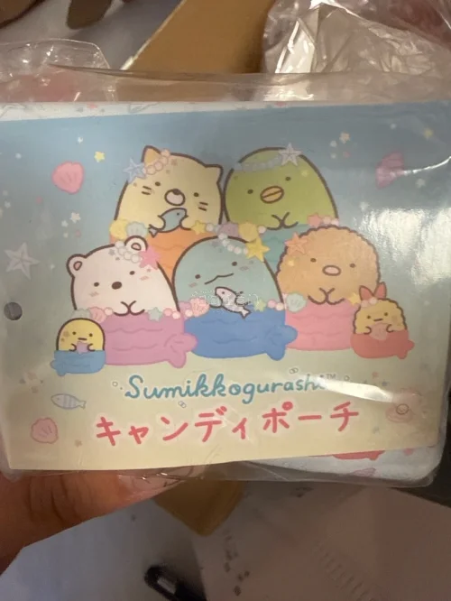 特别可爱，买到了心仪的娃娃，还有很多可爱的周边状态也特别好，全新的包装也特别好，挖煤姬夯爆了，特别优秀！