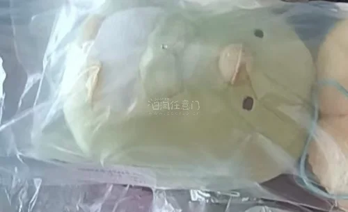 多次使用挖煤姬下单，代拍响应及时，仓储时间充足，可以慢慢凑单发货。包装用心，品相和实拍一致，海淘体验很好，非常值得推荐给同好。