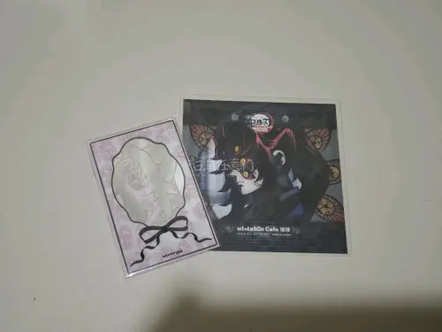 七月挖煤姬好物分享，暑假最想购入商品,当然是我推美丽的周边呀，美美买到我推可爱侧脸无暇明信片，线稿明信片也是震撼美味呀，吧唧依旧美丽动人，方形明信片特别好美丽而且好价，这次走的是竹蜻蜓，东西没有运损，申请发货后安心等待谷子到家的感觉真好，推荐新手小白单机吃谷人使用挖...