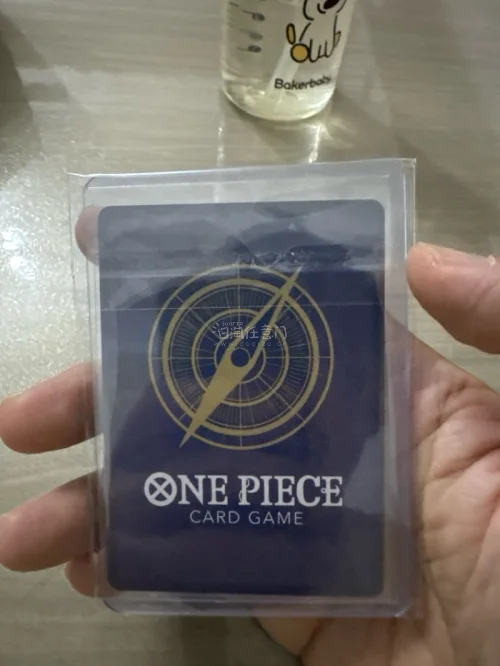 买了等了挺久的卡终于到了～卡二这张效果还是帅的，佩罗娜也是三周年的，p10价格有点贵就只能买裸卡了。