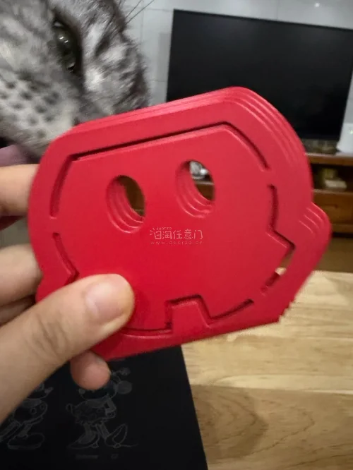 七月的不知道多少箱的小米奇了，这个小小的书立真的超级好看又实用，本子也是质感满满！这次到的东西都很不错，物流也很快