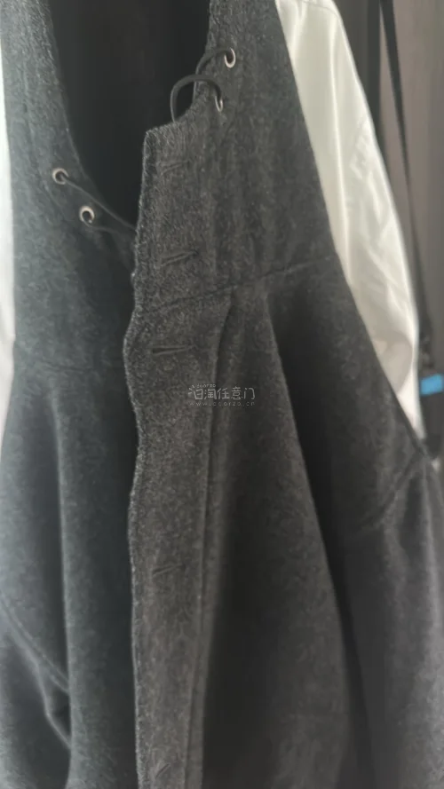包装仔细，发货速度快，物流全程顺利，衬衫品相很好，与描述一致，非常满意！以后还会继续在任意门购买，值得推荐！