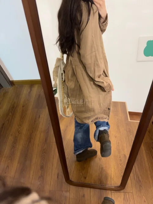已经开始淘秋装咯，这次淘了好几件外套、连衣裙和围巾，每一个都很喜欢，而且质量很好很新，开始期待秋天的到来