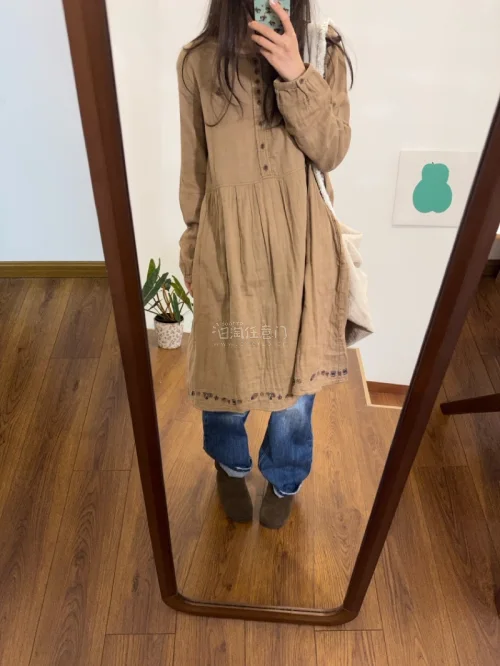 已经开始淘秋装咯，这次淘了好几件外套、连衣裙和围巾，每一个都很喜欢，而且质量很好很新，开始期待秋天的到来
