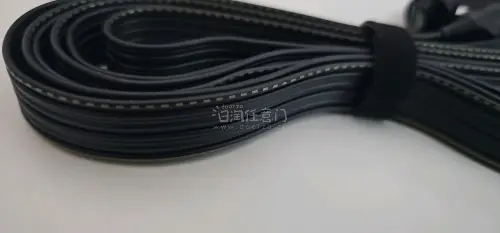 这一次在任意门找到了自己非常需要的一款连接线，收到之后使用很正常，效果很棒没有任何问题，外观也比较好。
