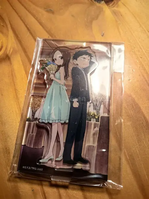 快递速度很快，卖家打包仔细，商品品相十分完美，仓库也添加了很多填充物，这一点非常不错，总之在挖煤姬买东西确实很安心很省心