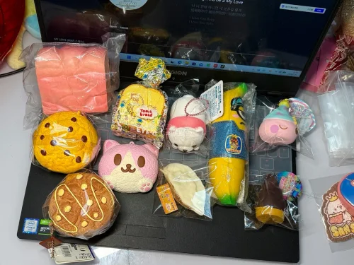 与卖家描述的完全一致，非常满意，真的很喜欢，完全超出期望值，发货速度非常快，包装非常仔细、严实，物流公司服务态度很好，运送速度很快，很满意的一次购物。