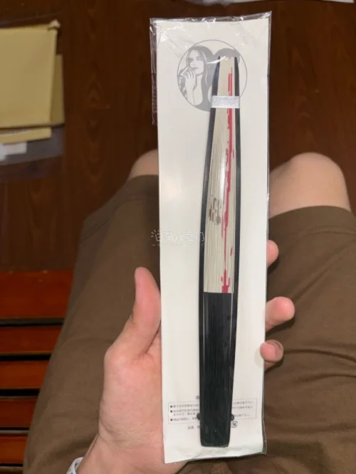 这次海淘物流算是目前挖煤姬购物18次以来最久的一次了…在海上漂泊了三周多，或许是受台风的影响吧？但是比我们晚的那一班船货物都提前一周收到了也不知道咋回事(^◇^;)好在最后无事发生（甚至以为船沉了）顺利收到啦～

这次包装还是很厚实的，海关开箱查验了（好像从去年下半...