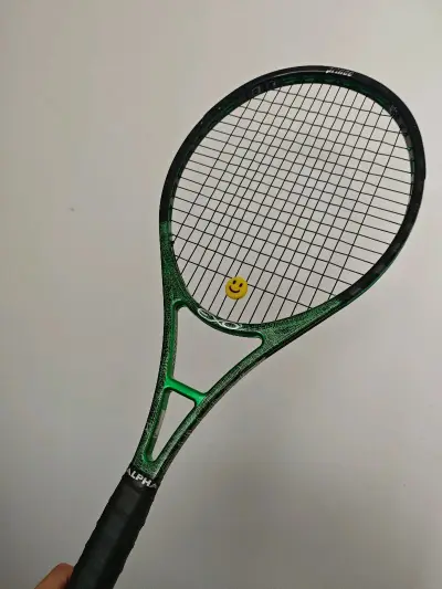 王子网球拍