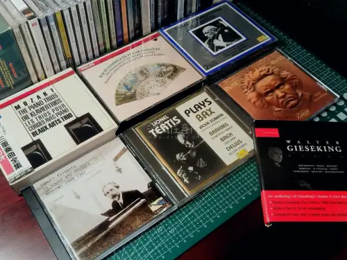 晒晒碟
小而精的一单，pearl，adante，biddulph，arbiter等等名盘
价格比国内实惠多了
品相很不错
体验很好