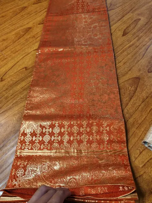 很是喜欢，非常满意，一个比一个漂亮，没有一个是让我失望的，都是经典款！推荐大家都来购买吧！满意满意！！
