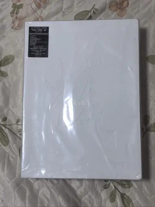 本单切煤主要运回的是XG正规一辑《XG 1st Album》的一些专辑和特典。
不得不说XG真的很会出专，配置和视觉也都特别用心。
这次运回选择的是竹蜻蜓路线，是非常划算且实惠的一条线路！打包也非常安全非常严实，一直走的都是竹蜻蜓，让人非常安心！